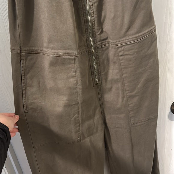 Olive Green DUER jumpsuit - Picture 3 of 7
